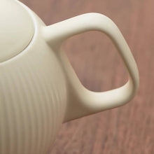 Charger l'image dans la galerie, Théière grande capacité en porcelaine – 500ml