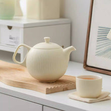 Charger l'image dans la galerie, Théière grande capacité en porcelaine – 500ml