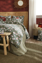 Charger l'image dans la galerie, Bout de lit FLORA – 90 x 200 cm | Gaze de coton