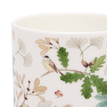 Charger l'image dans la galerie, Tasse Oiseaux du Verger en porcelaine 275 ml – Sophie Allport
