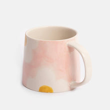 Charger l'image dans la galerie, Grande tasse Fleur rose et moutarde
